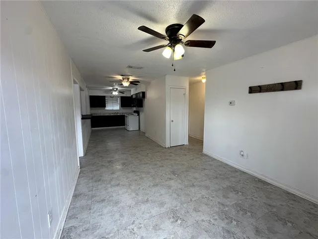 $1,550 | 115 Lee Avenue, Gregory, TX 78374