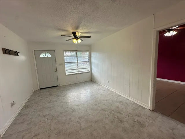 $1,550 | 115 Lee Avenue, Gregory, TX 78374