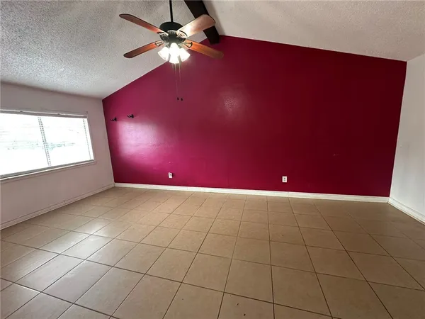 $1,550 | 115 Lee Avenue, Gregory, TX 78374