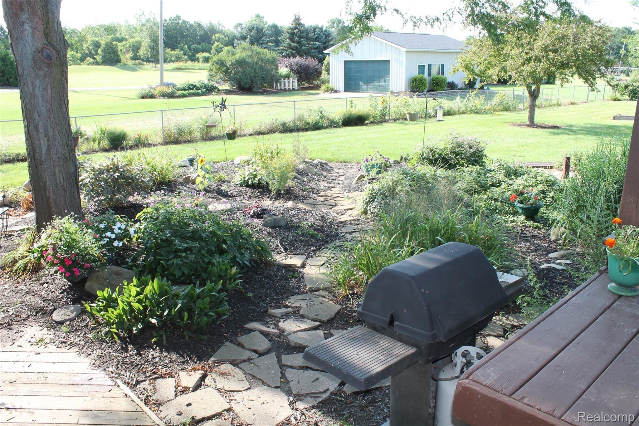3572 Bowen Road Howell, MI 48855 - Photo 45 of 52 IMG_9052.JPG