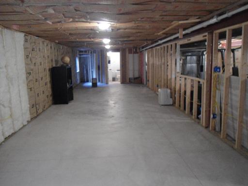 23319 Lucas Road DeKalb, IL 60115 - Photo 11 of 14 a view of a hallway with stairs