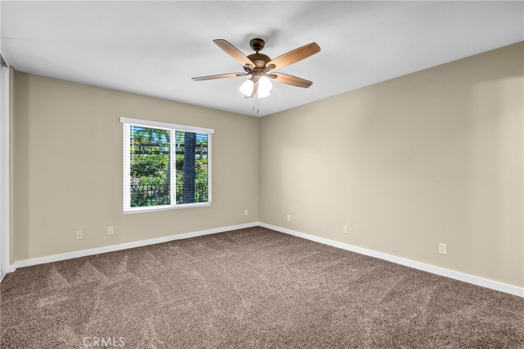 566 Hooper Avenue Simi Valley, CA 93065 - Photo 19 of 26