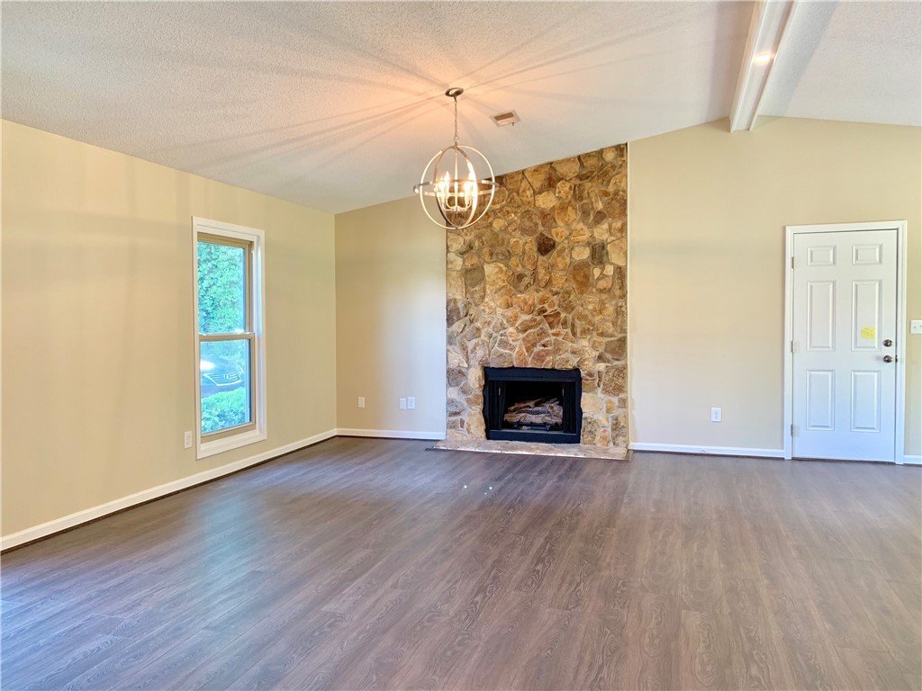 2303 Hannah Road Anderson, SC 29621 - Photo 4 of 21