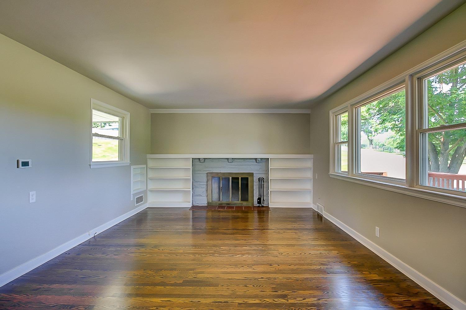 635 Columbia Road Hamilton, OH 45013 - Photo 7 of 33 Gallery Image 7