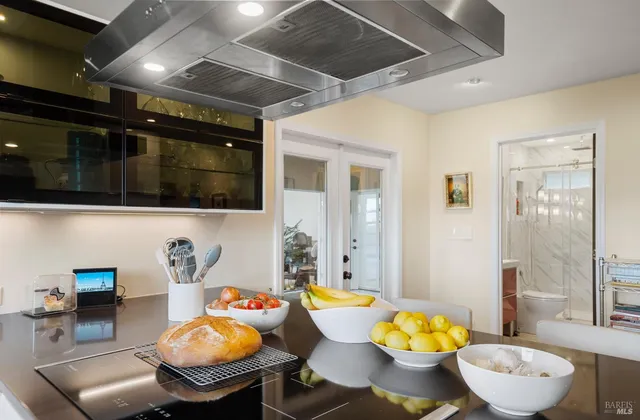 $2,250,000 | 4127 Dry Creek Road, Napa, CA 94558