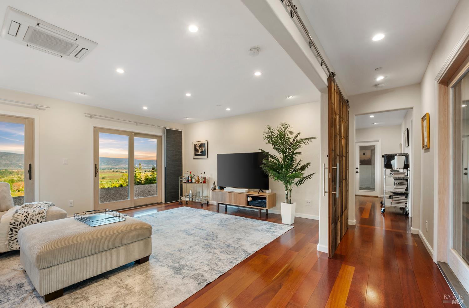 4127 Dry Creek Road Napa, CA 94558 - Photo 21 of 43