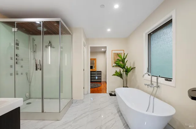 $2,250,000 | 4127 Dry Creek Road, Napa, CA 94558