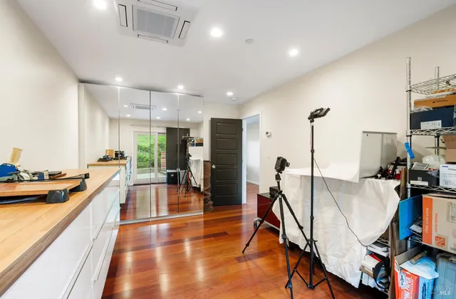 $2,250,000 | 4127 Dry Creek Road, Napa, CA 94558