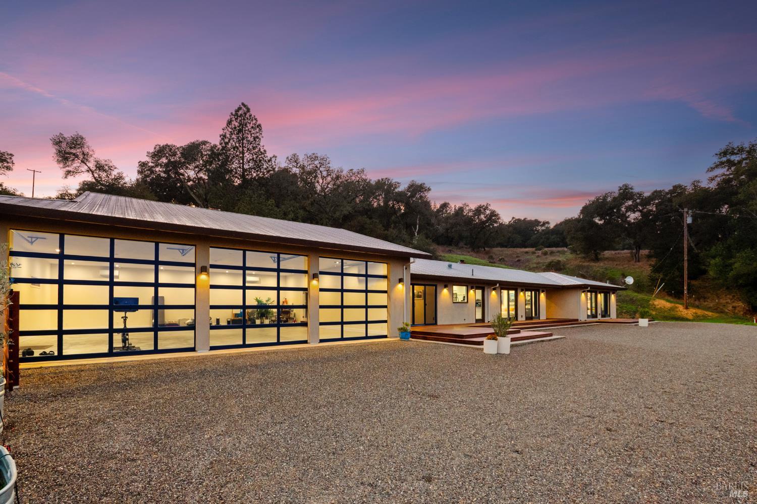 4127 Dry Creek Road Napa, CA 94558 - Photo 33 of 43