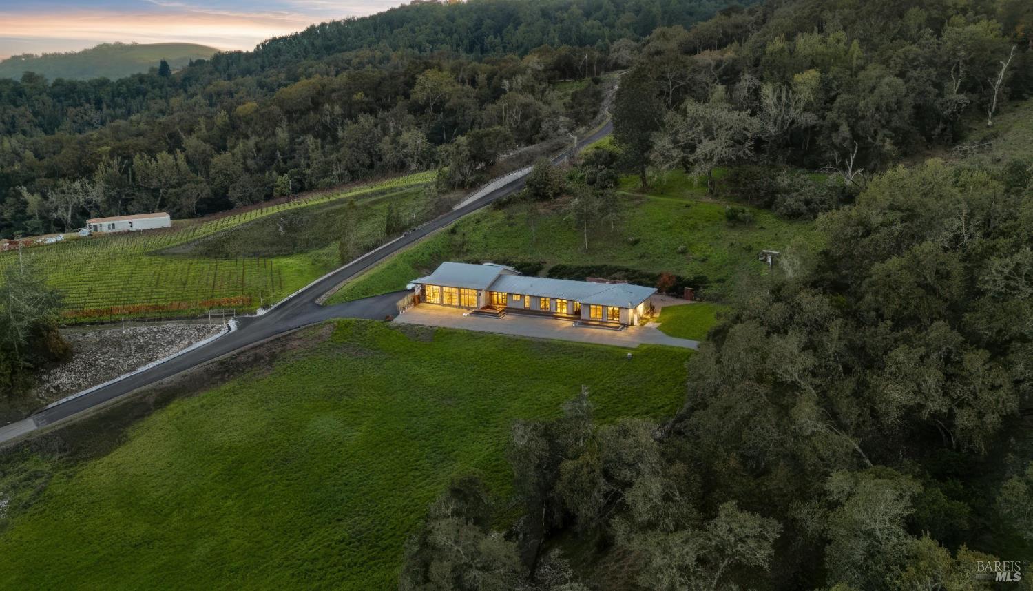 4127 Dry Creek Road Napa, CA 94558 - Photo 35 of 43