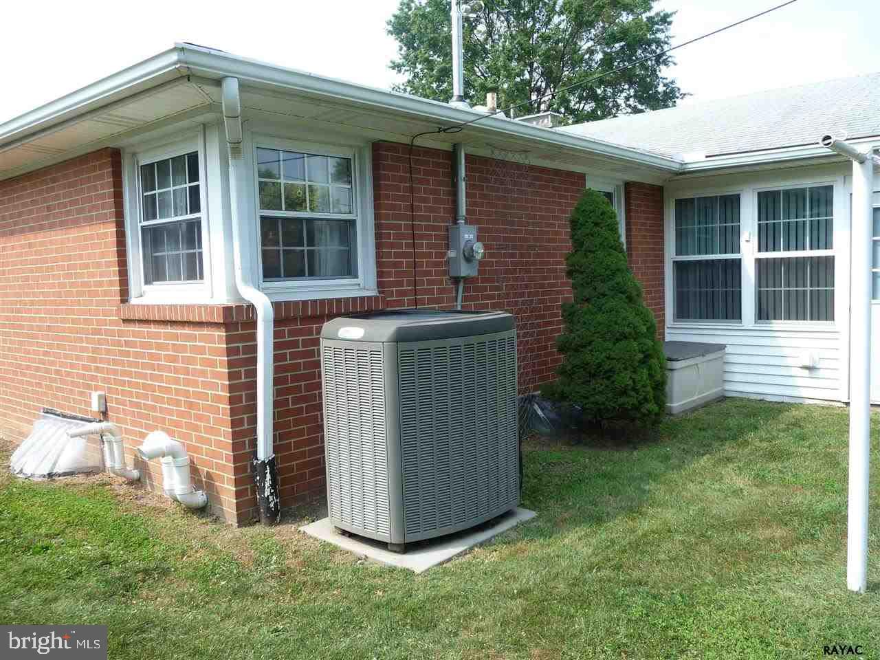 465 Ivory Road York, PA 17402 - Photo 23 of 28 Gallery Image 23
