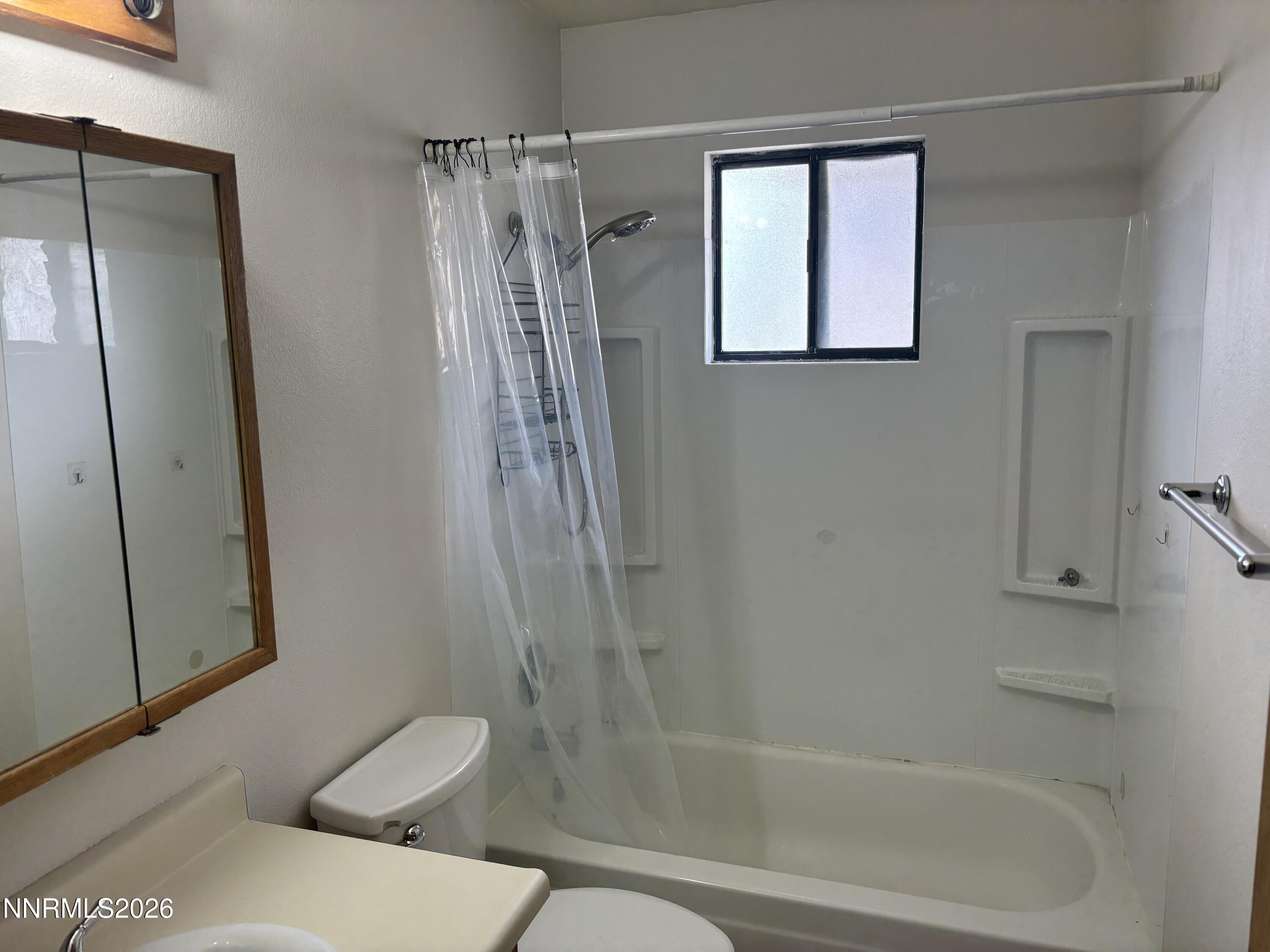 4985 West 7th Street, Unit 13 Reno, NV 89503 - Photo 9 of 12 Bathroom