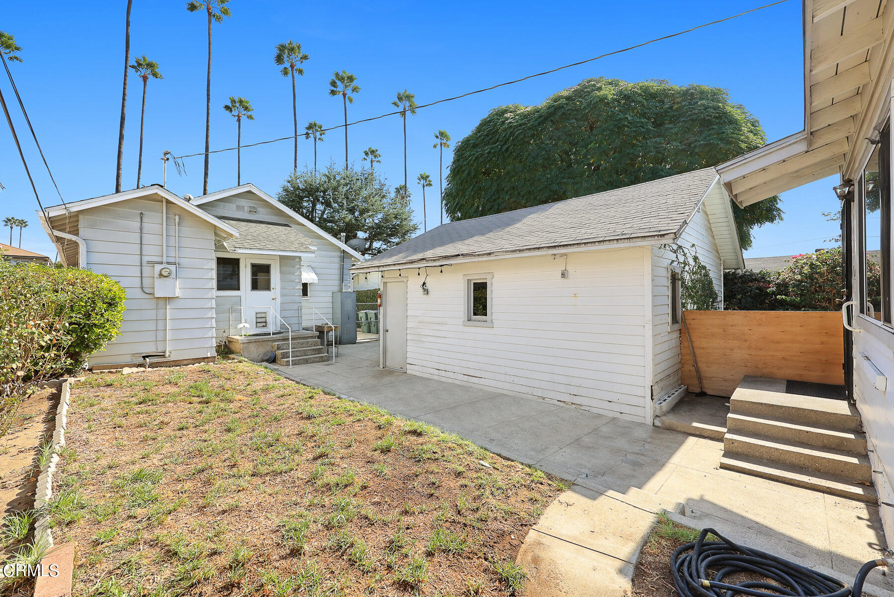 1159 Western Avenue Glendale, CA 91201 - Photo 35 of 52 a bathroom with a sink and mirror
