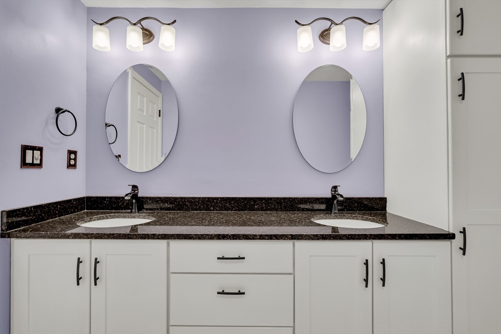 23 Deer Path, Unit 5 Maynard, MA 01754 - Photo 11 of 21