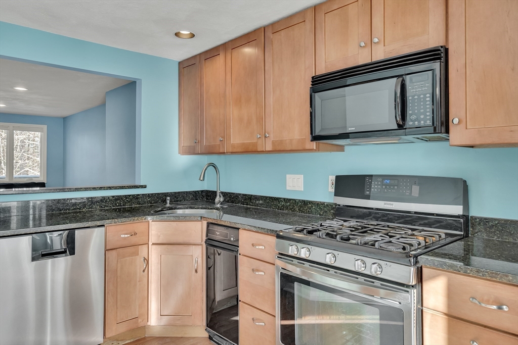 23 Deer Path, Unit 5 Maynard, MA 01754 - Photo 6 of 21