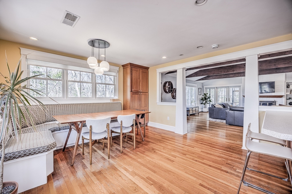 216 Country Way Needham, MA 02492 - Photo 12 of 42