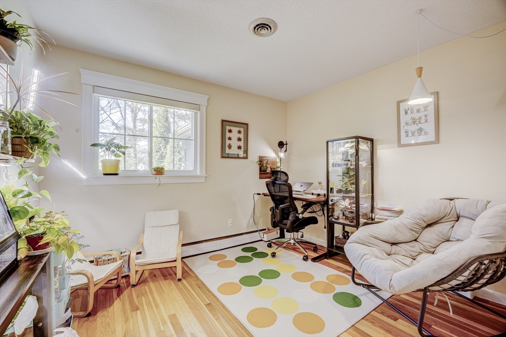216 Country Way Needham, MA 02492 - Photo 15 of 42