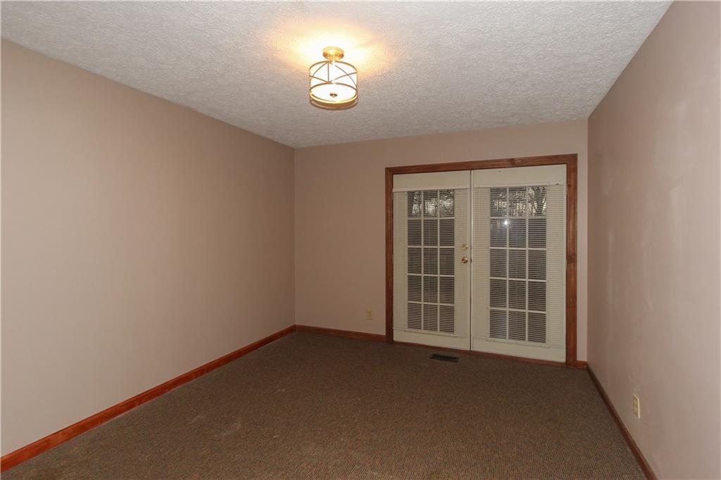 2698 Country Club Road Indianapolis, IN 46234 - Photo 19 of 27 Gallery Image 19
