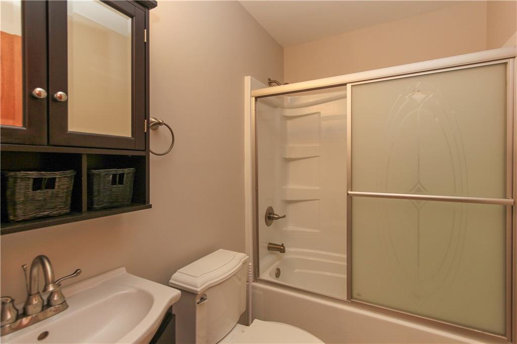 2698 Country Club Road Indianapolis, IN 46234 - Photo 20 of 27 Gallery Image 20