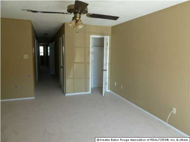 550 South Flannery Road, Unit A Baton Rouge, LA 70815 - Photo 5 of 13 Gallery Image 5
