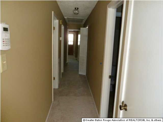 550 South Flannery Road, Unit A Baton Rouge, LA 70815 - Photo 9 of 13 Gallery Image 9