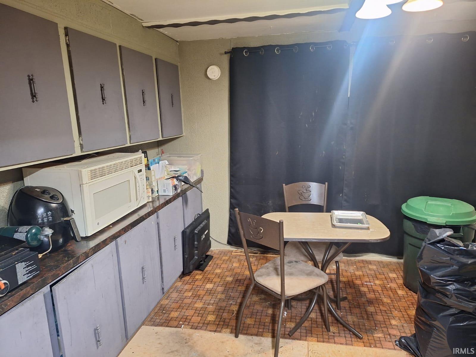 13435 Gettlefinger Road Northeast Palmyra, IN 47164 - Photo 3 of 8