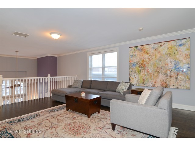 2147 West Rice Street, Unit 3E Chicago, IL 60622 - Photo 17 of 21