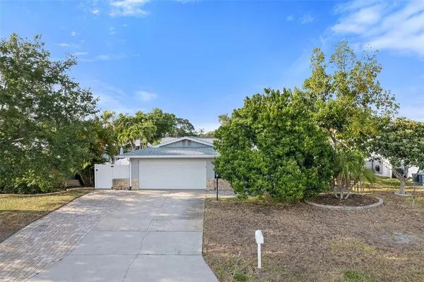 $510,000 | 14233 102nd Avenue, Largo, FL 33774