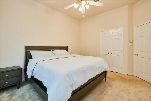 $2,550 | 22 West Greenhill Terrace Place, The Woodlands, TX 77382