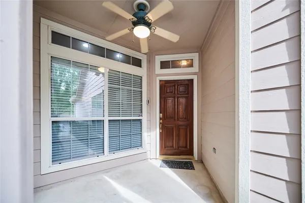 $2,550 | 22 West Greenhill Terrace Place, The Woodlands, TX 77382