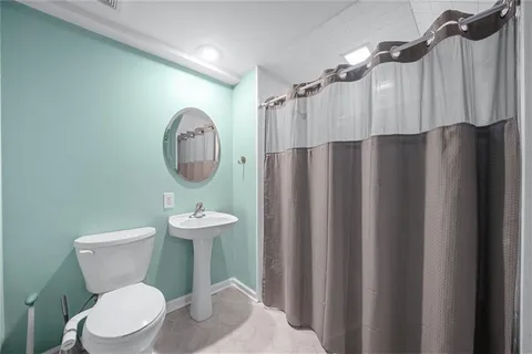 $675,000 | 5215 Pawnee Drive, Roeland Park, KS 66205