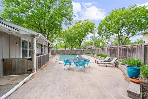 $675,000 | 5215 Pawnee Drive, Roeland Park, KS 66205