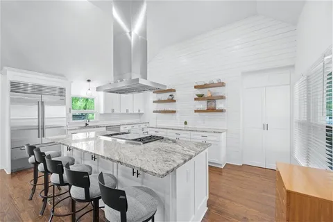 $675,000 | 5215 Pawnee Drive, Roeland Park, KS 66205