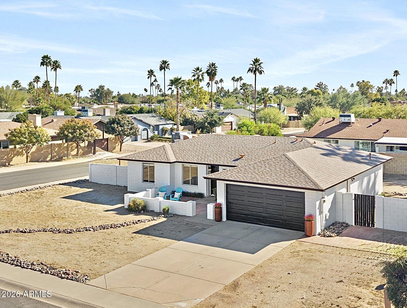 5917 East Hearn Road Scottsdale, AZ 85254 - Photo 5 of 28 a view of a terrace