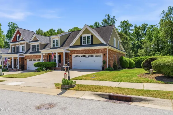 $680,000 | 39 Old Grove Lane, Apex, NC 27502