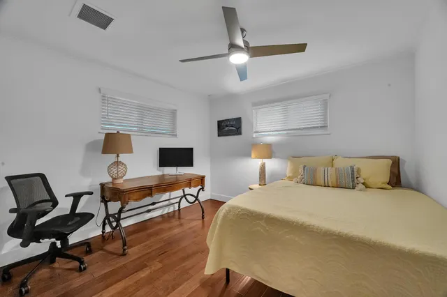 $870,000 | 924 Pompano Drive, Jupiter, FL 33458