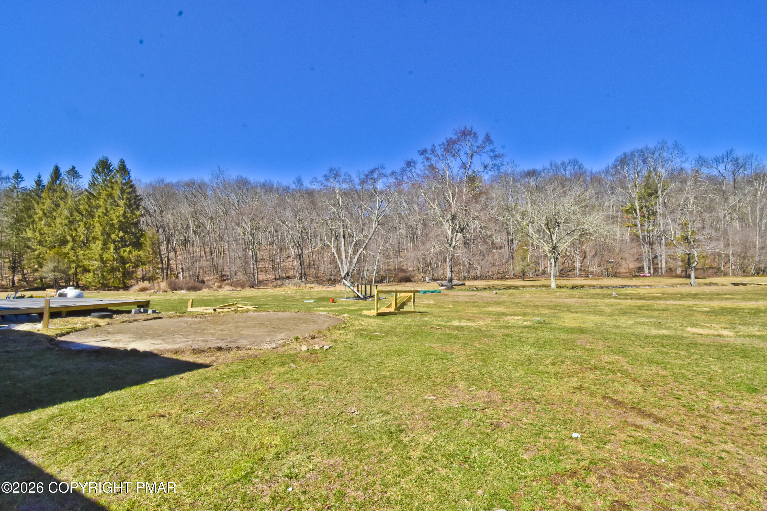 2327 Wigwam Park Road Stroudsburg, PA 18360 - Photo 41 of 53 16 Back (1)