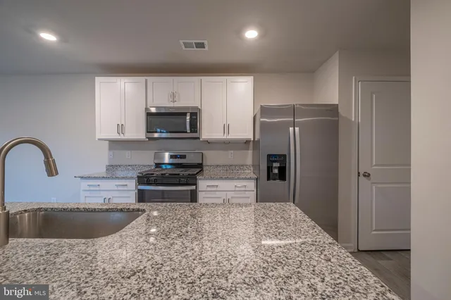 $2,500 | 5205 Crooked Lane, Stephens City, VA 22655