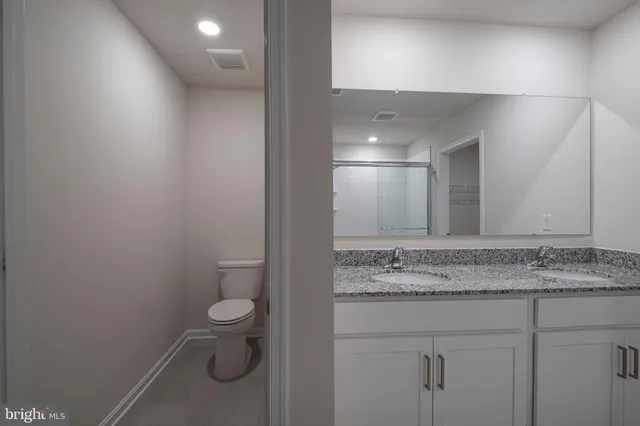 $2,500 | 5205 Crooked Lane, Stephens City, VA 22655