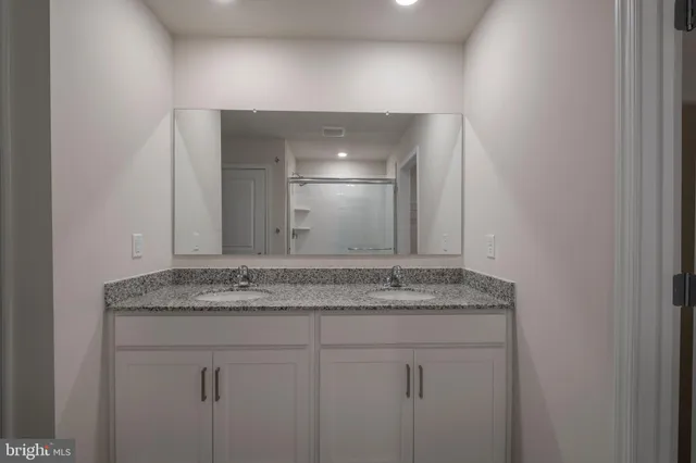 $2,500 | 5205 Crooked Lane, Stephens City, VA 22655