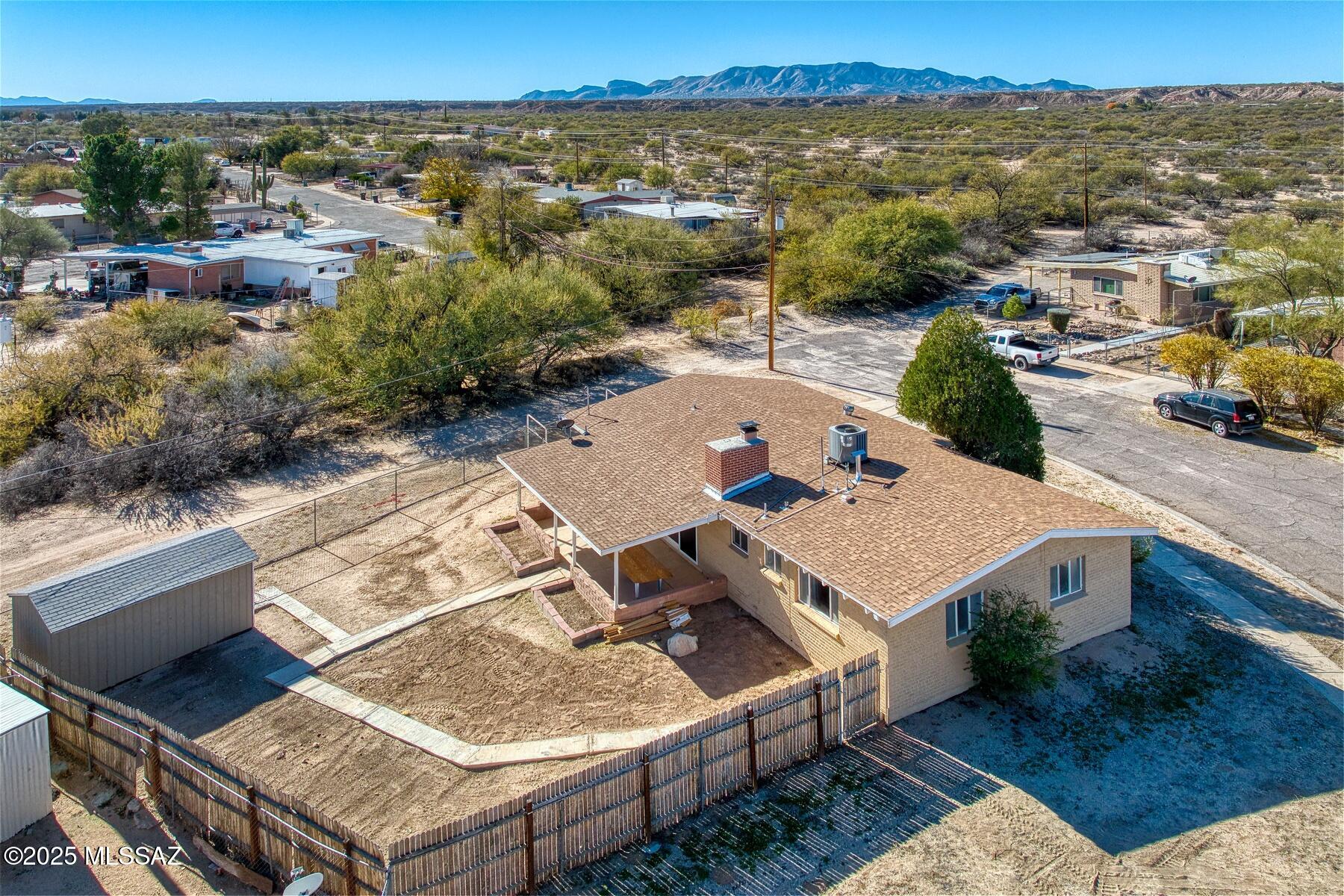885 South Post Road Benson, AZ 85602 - Photo 3 of 26