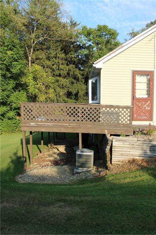 25 Kyle Road Mercer, PA 16137 - Photo 4 of 22 a front view of a house with a garden