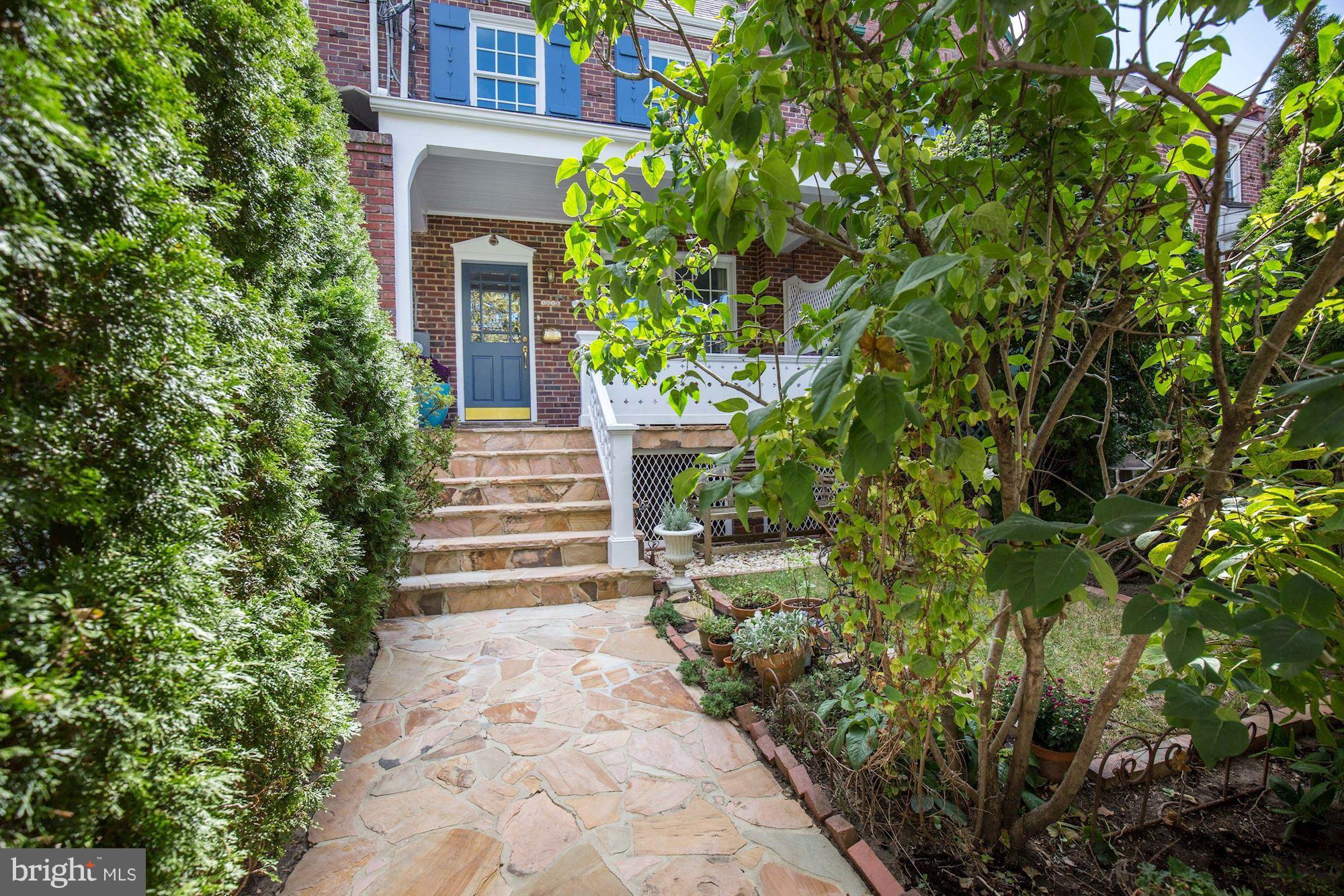 Follow the stone walkway to an in-town retreat!