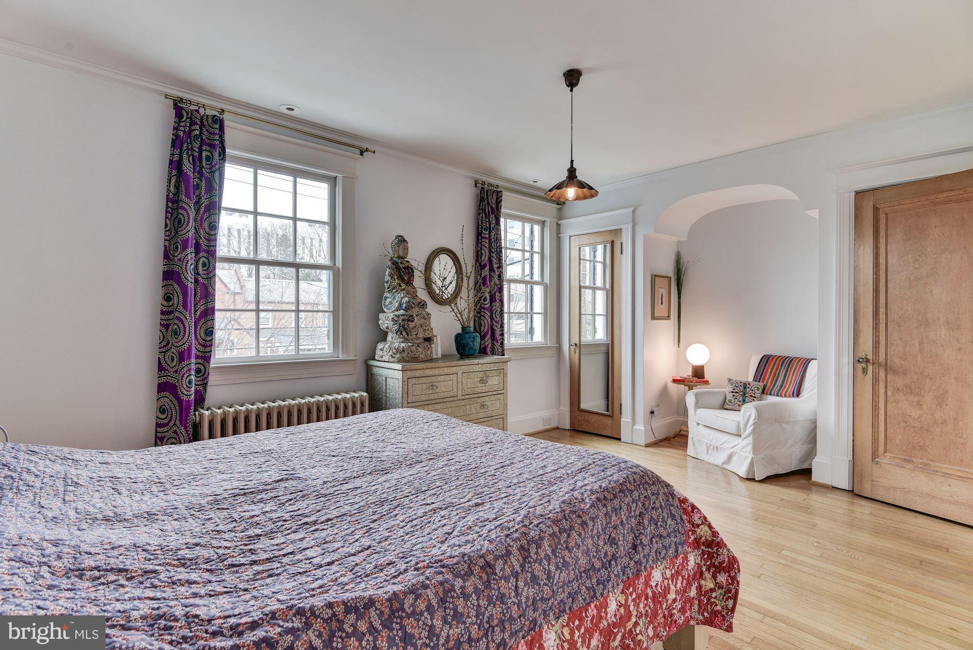 3816 Calvert Street Northwest Washington, DC 20007 - Photo 14 of 30 Owner's suite with large windows and alcove