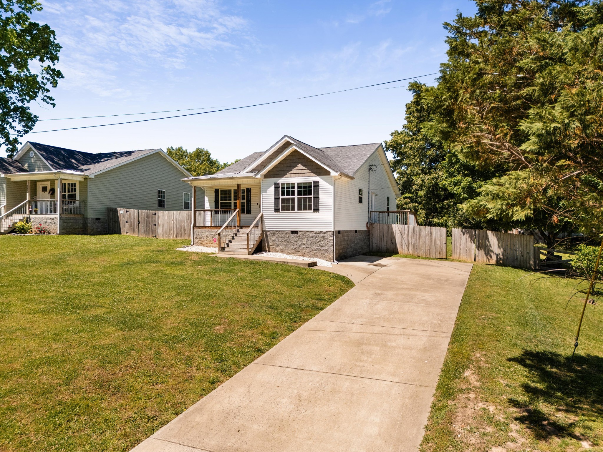 1206 Hornal Road White Bluff, TN 37187 - Photo 3 of 42 Gallery Image 3
