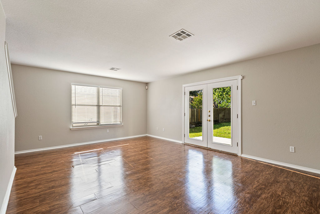 1209 Apollo Circle Round Rock, TX 78664 - Photo 6 of 23