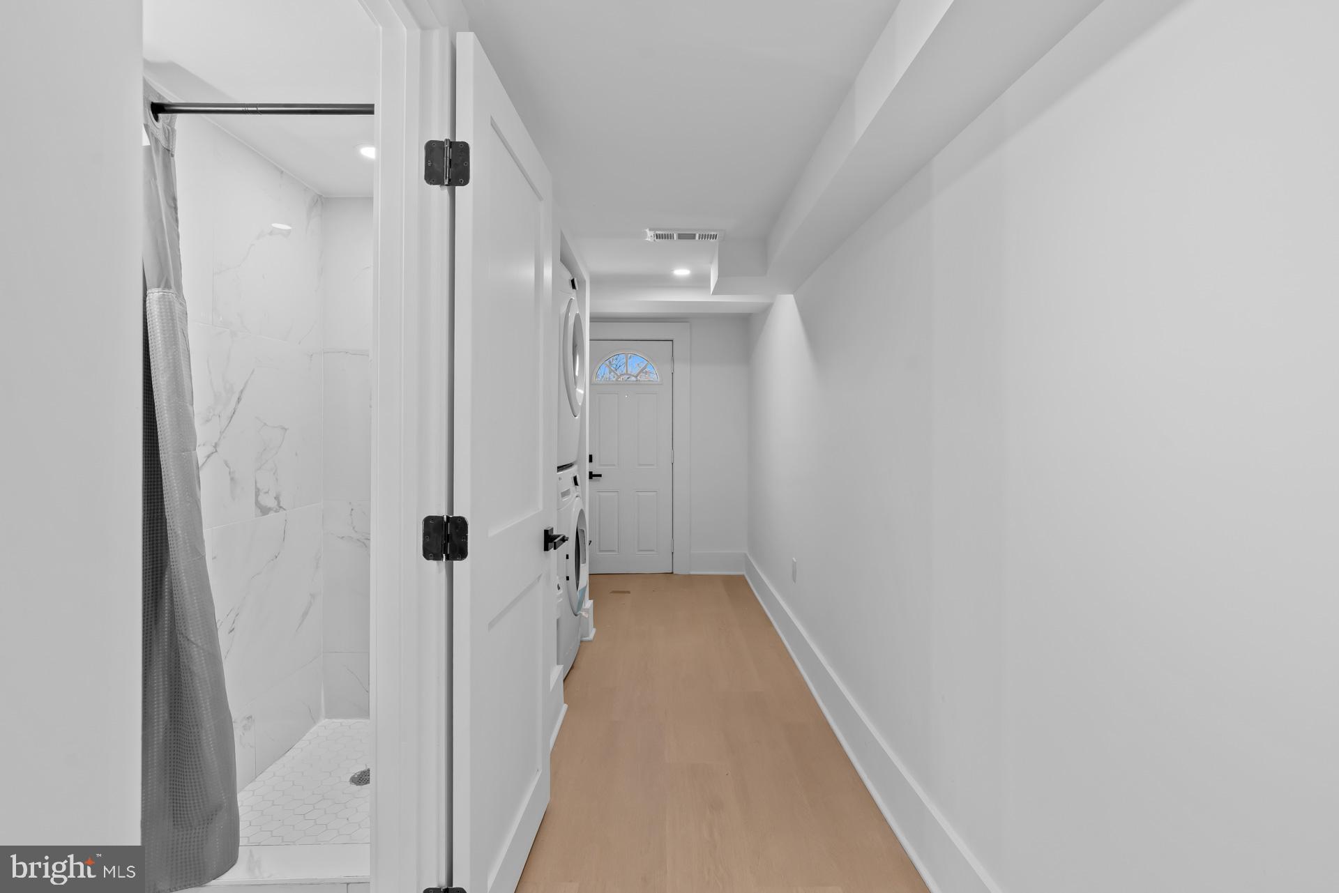 939 Shepherd Street Northwest Washington, DC 20011 - Photo 24 of 45 a view of a hallway