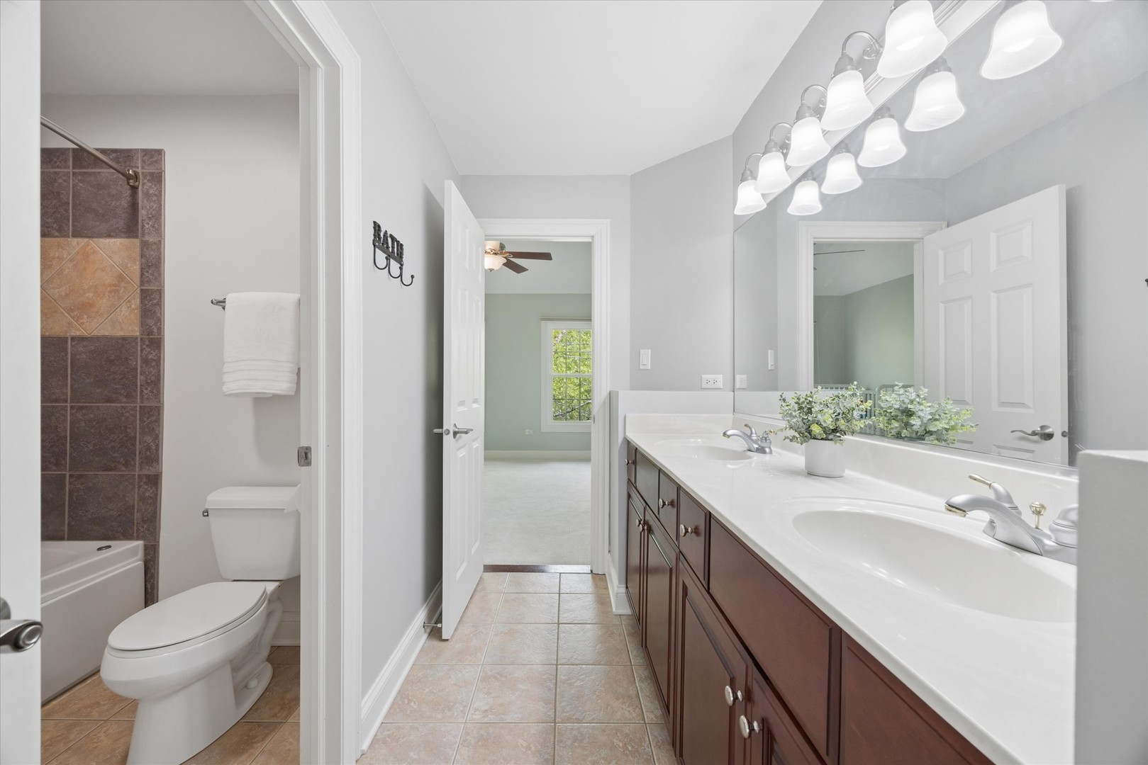 653 Limestone Drive Batavia, IL 60510 - Photo 26 of 46