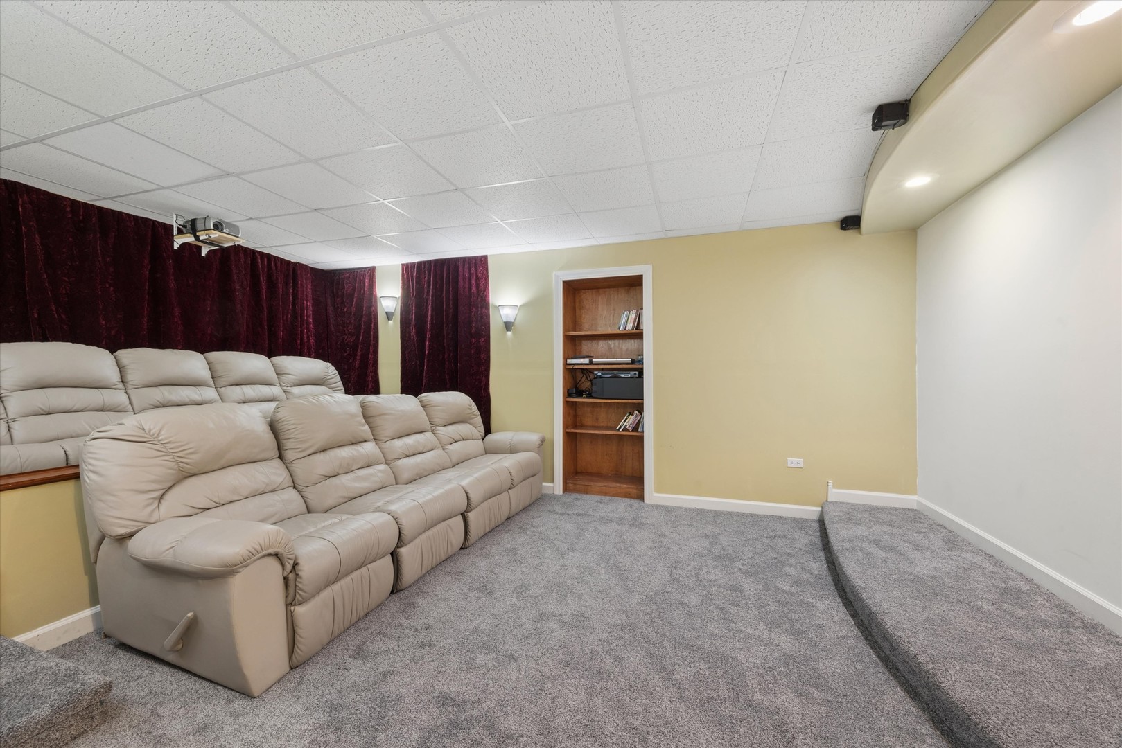 653 Limestone Drive Batavia, IL 60510 - Photo 29 of 46