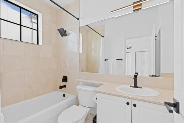 $7,500 | 687 Hibiscus Street, West Palm Beach, FL 33401